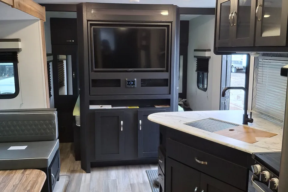 Coachmen 257BHS Travel Trailer