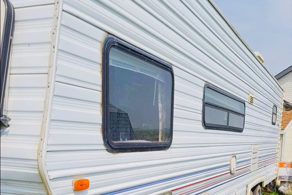 The (RV COTTAGE) on Paradise Road