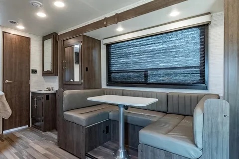 James and Desiree's Family Friendly Home on Wheels