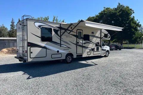 Nor-Cal RV Rental Jayco Greyhawk 31FK Class C