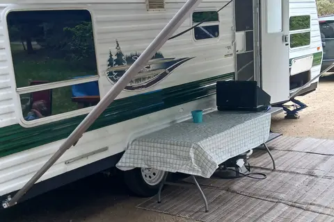 Nikki's cozy, kid friendly, pet friendly trailer. 