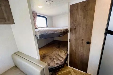 EVO 268BHS #4 - Great for Dry Camping