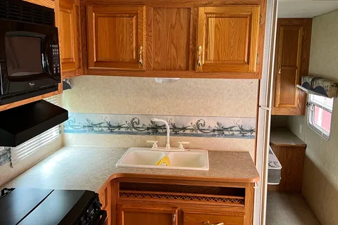 Mazerolle’s Jayco Jay Flight 29 BHS Travel Trailer