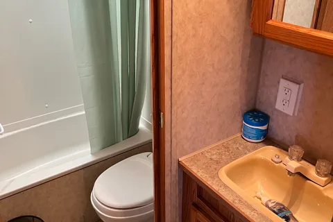 Mazerolle’s Jayco Jay Flight 29 BHS Travel Trailer
