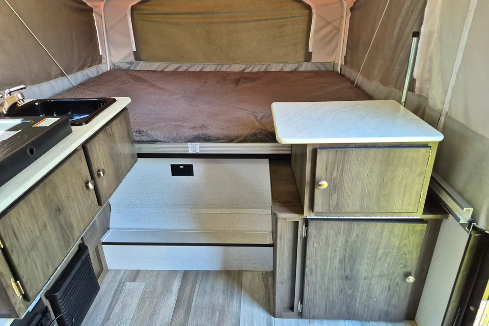 Sandra's Viking 2107LS Tent Trailer