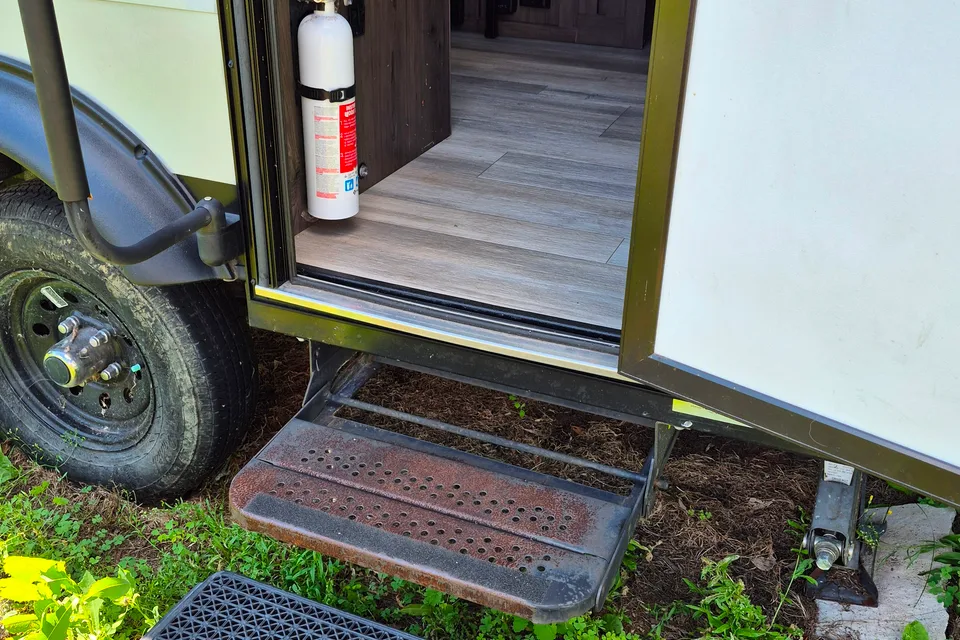 Sandra's Viking 2107LS Tent Trailer