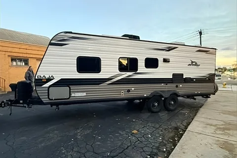 TT2 - 10 Person w/ Bunk- The RV Rental Factory