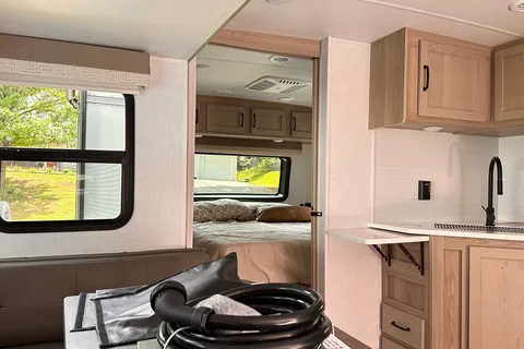 Dennis 's Forest River Flagstaff 27BHWS Travel Trailer