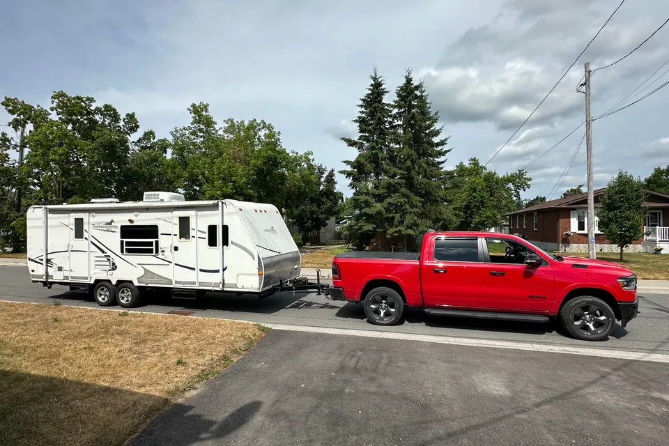✨ Garett’s Fully Renovated Forest River Camper • Sleeps 4