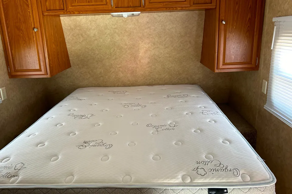 1-Dutchmen TRAVEL TRAILER / CAMPER / RV RENTAL