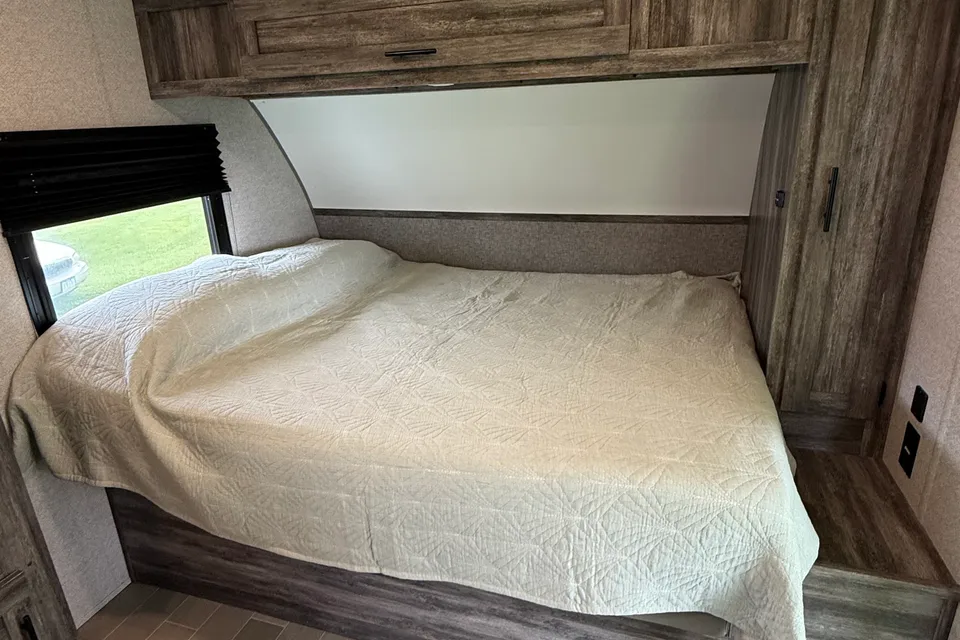 Ready Set Camp- Cozy Family Camper