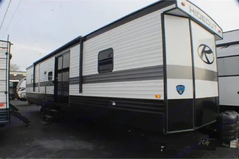 Derick's Keystone hideout Travel Trailer