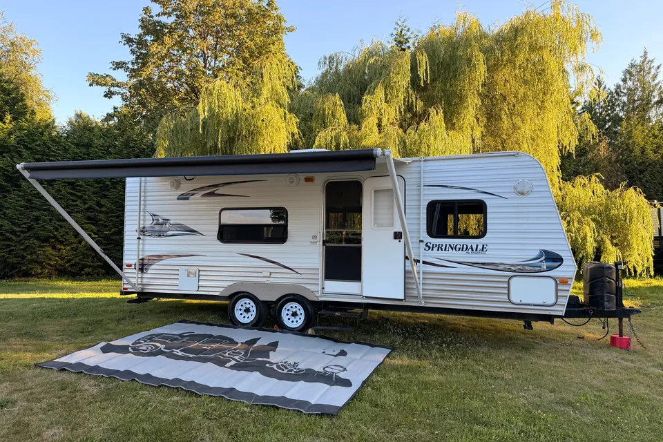 The Pinterest Trailer | Keystone Springdale | Renovated Couples Retreat