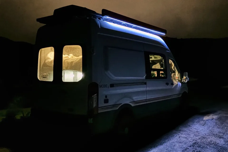 AWD Storyteller Overland Mode LT Class B (WildOnes Dreamsicle)