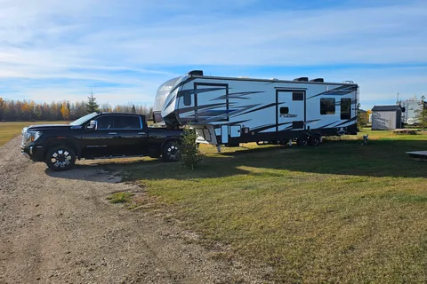 Conrad's Keystone Fusion Fifth Wheel