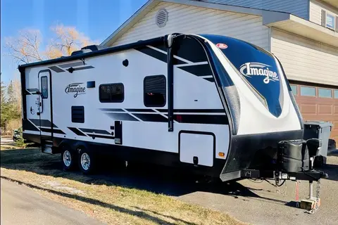 Barb 's Grand Design Imagine 2600 RB Travel Trailer