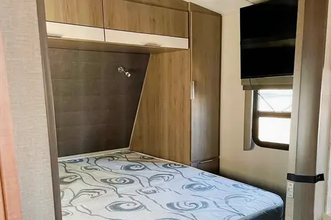 Barb 's Grand Design Imagine 2600 RB Travel Trailer