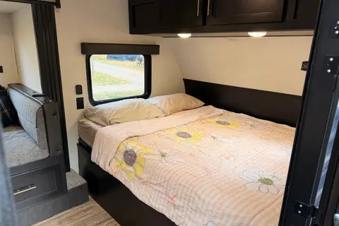 Airbnb on Wheels 🚐 | Premium Wolf Pup 17JG | Sleeps 6 | Blackstone Grill & Luxury Upgrades 🇨🇦
