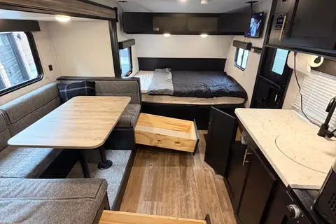 Airbnb on Wheels 🚐 | Premium Wolf Pup 17JG | Sleeps 6 | Blackstone Grill & Luxury Upgrades 🇨🇦