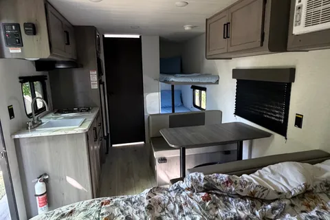 EJ’s Outdoor Rentals