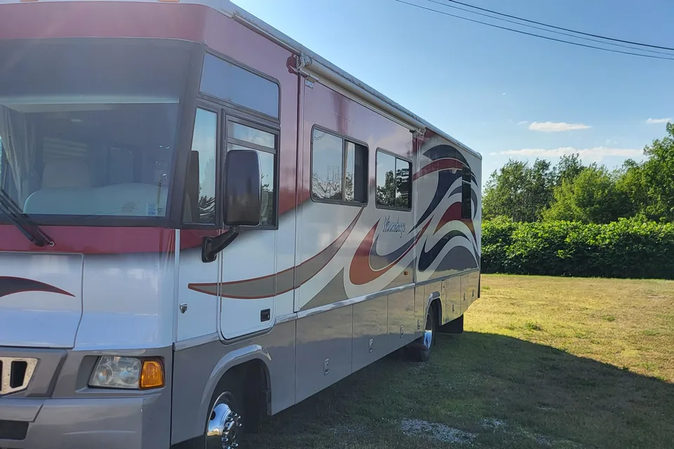 Squibbies Winnebago Voyage Class A
