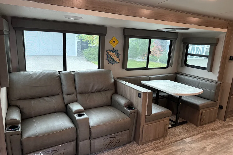 Mike's Grand Design Imagine 2910BH Travel Trailer