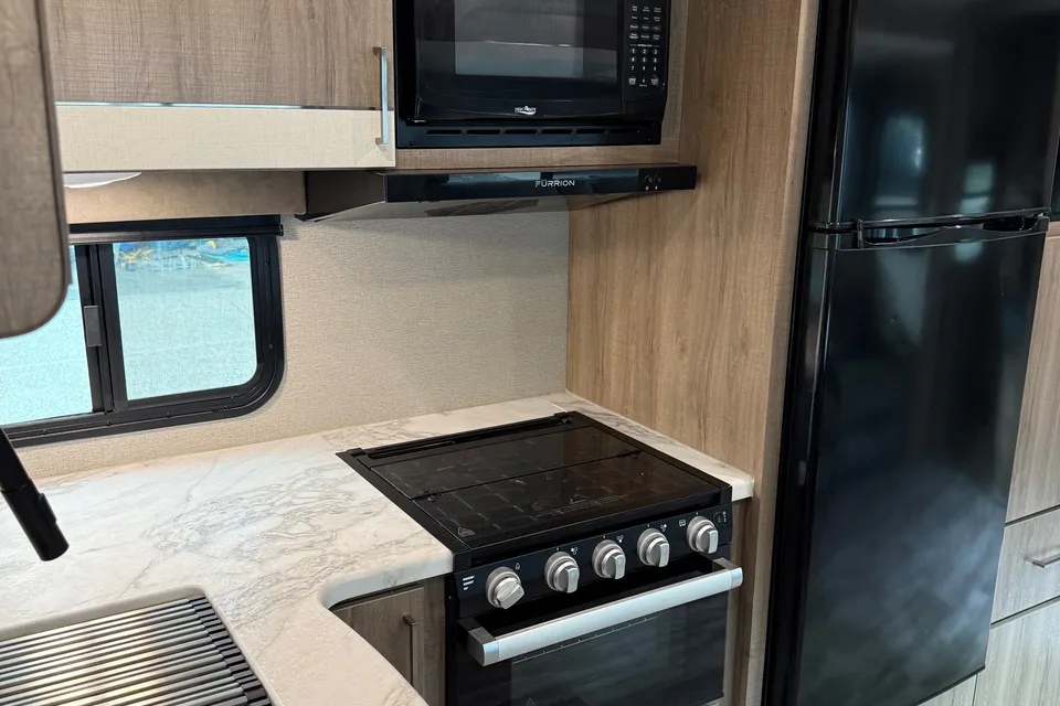 Mike's Grand Design Imagine 2910BH Travel Trailer