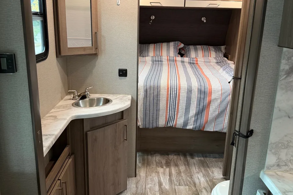 Mike's Grand Design Imagine 2910BH Travel Trailer