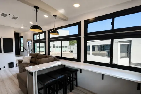 Forest River Wildwood Heritage Glen Fifth Wheel