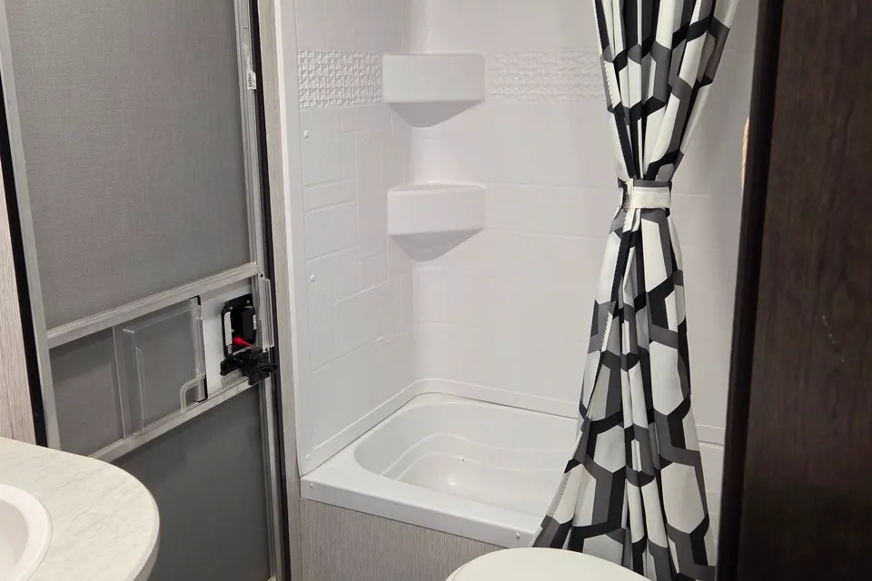 Affordable Heartland Pioneer camper