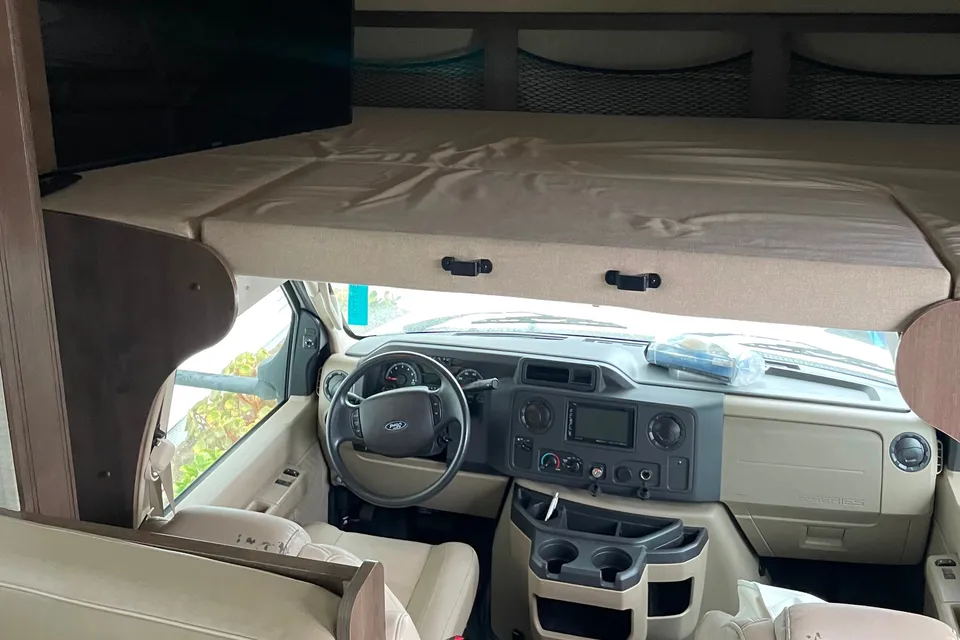 2019 Family Friendly Jayco Motorhome