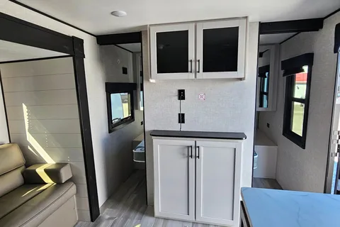 Terrah's Starcraft BHS26 Travel Trailer
