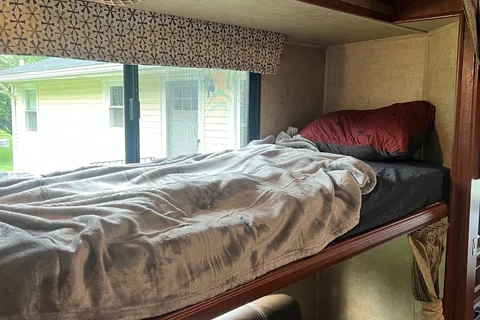 CT RV Adventures Forest River Sunseeker 3170DSF Class C