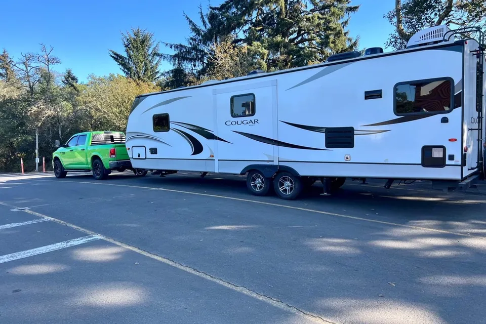 Family Glamping Getaway | King Bed + Private Bunkhouse
