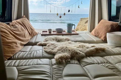 Glamping on Wheels - 20ft Modern Luxury MB Sprinter