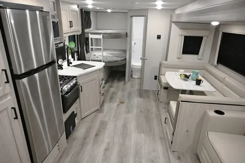 2025 BRAND NEW! Coachmen Catalina Legacy 263BHSCK