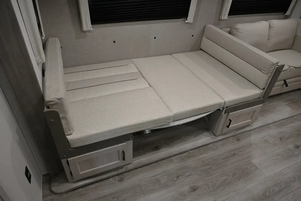 2025 BRAND NEW! Coachmen Catalina Legacy 263BHSCK