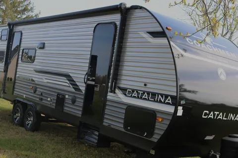 2025 BRAND NEW! Coachmen Catalina Legacy 263BHSCK