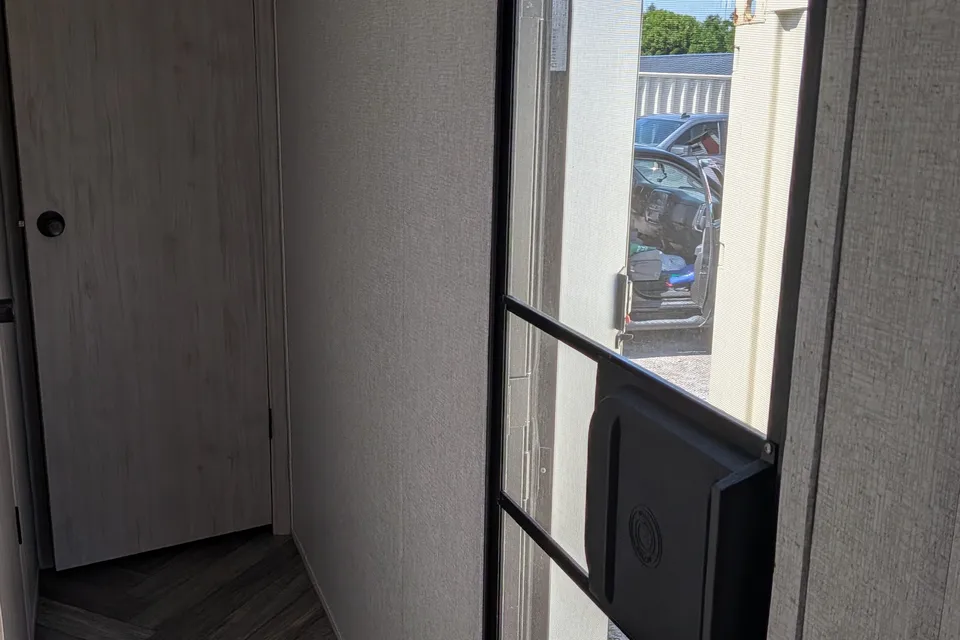 Jeff's East to West Della Teera Travel Trailer