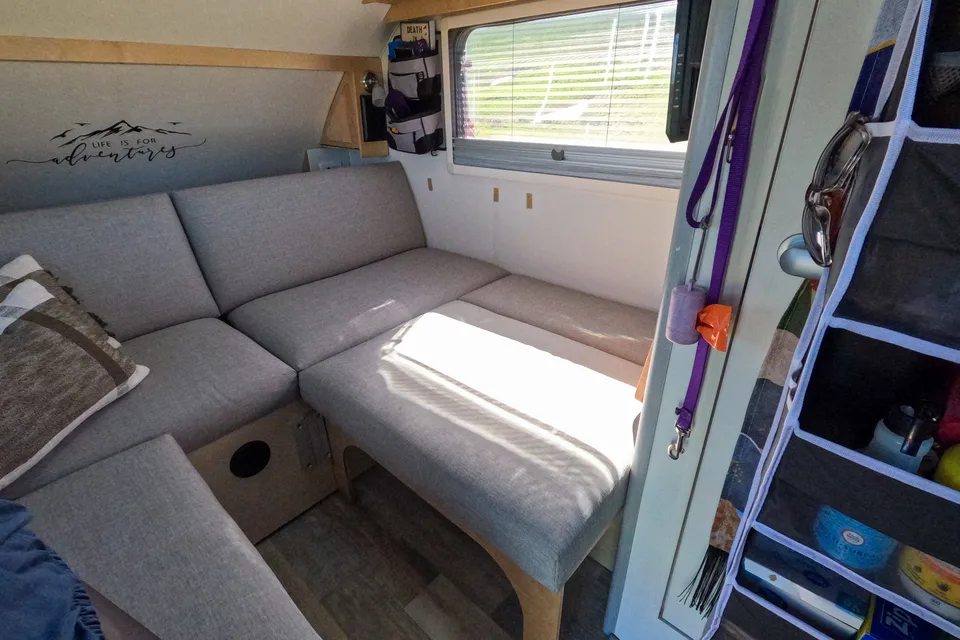 Lil Gal RV: NuCamp 2022 320S Boondock