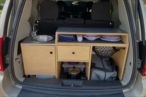 Ruben's GMC Yukon denali Campervan