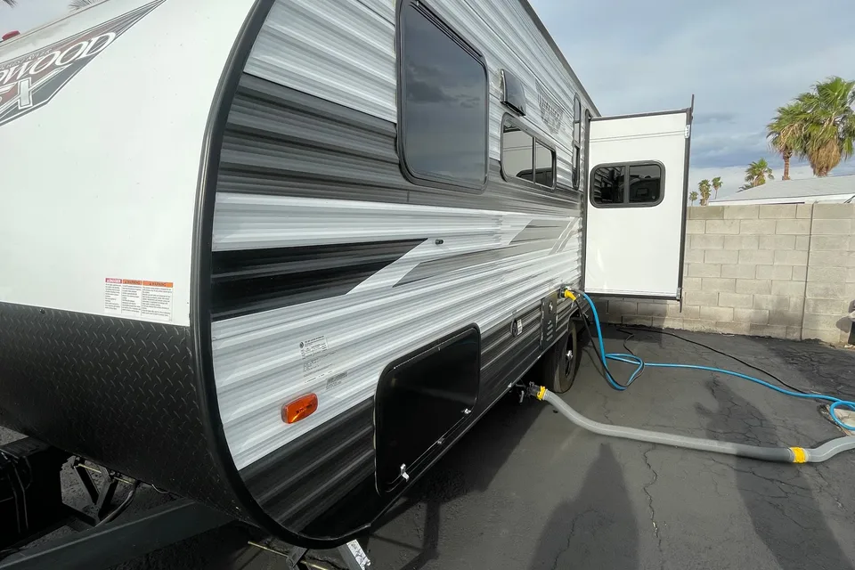 Beautiful Brand-New RV- Spacious, Comfortable, and Family-Ready! ✨