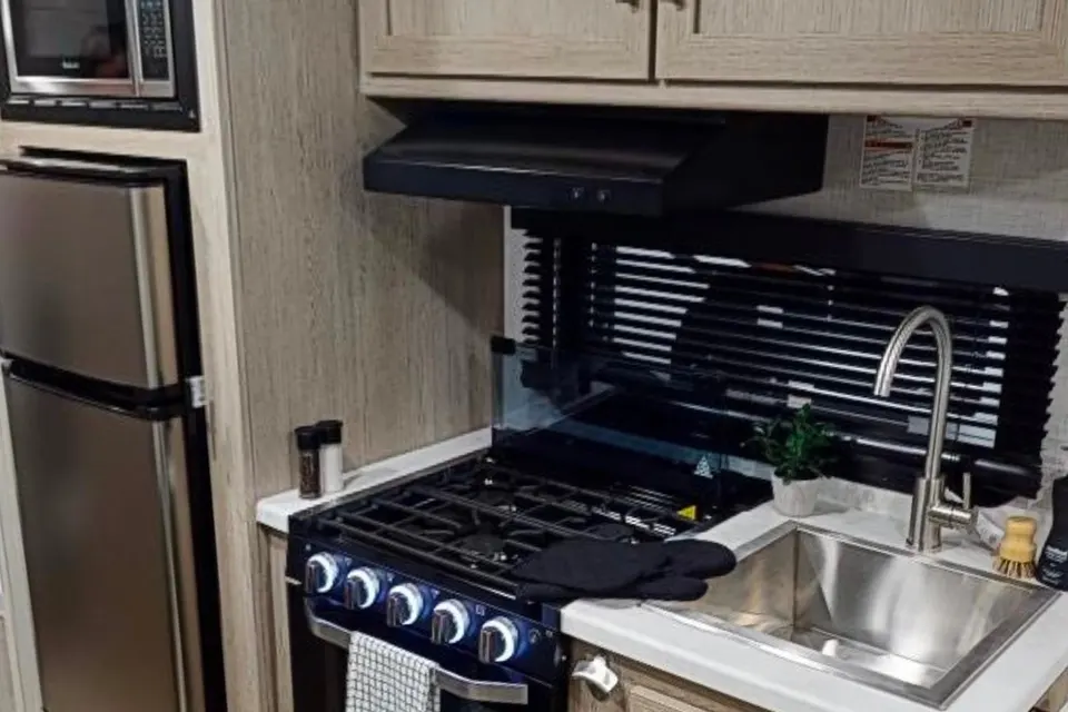 Off grid living in a NEW travel trailer