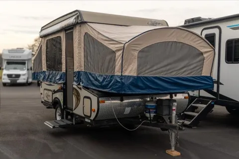Estelle's Coachmen Clipper Tent Trailer