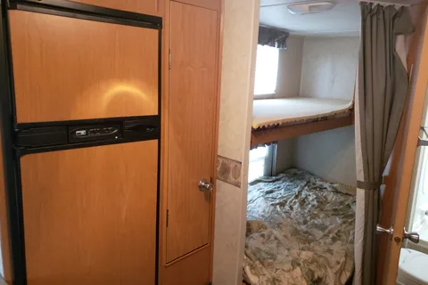 Dave's Dutchmen 26ft Travel Trailer
