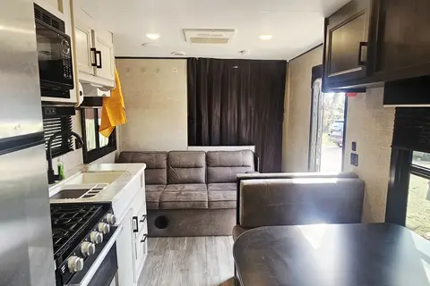 Chad and Nicole's Jayco Jay Flight SLX 264-BH Travel Trailer