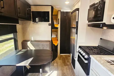 Chad and Nicole's Jayco Jay Flight SLX 264-BH Travel Trailer