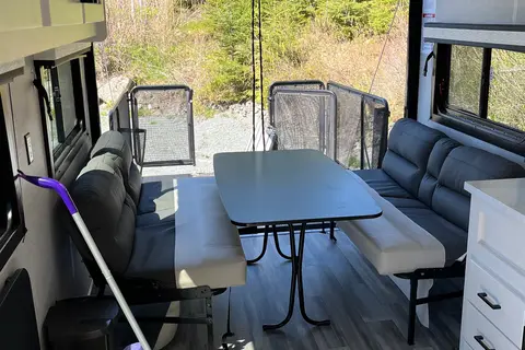 Greer's Jayco Jayco Toyhauler 26.5TH Toy Hauler