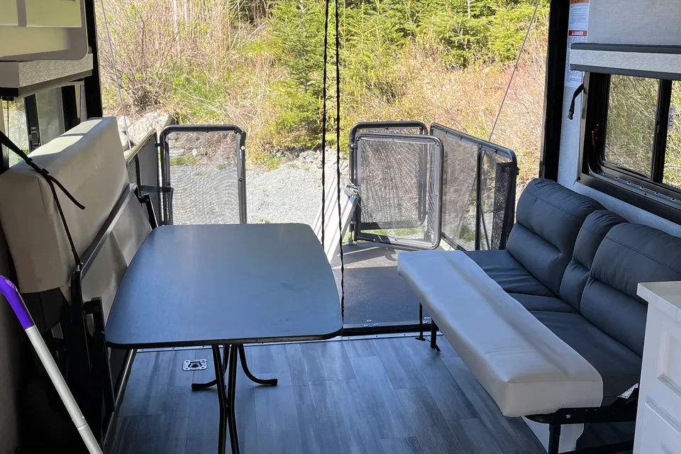 Greer's Jayco Jayco Toyhauler 26.5TH Toy Hauler