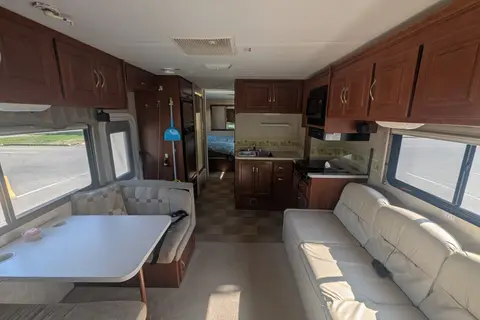 Nature of the Bear's 29ft motorhome 29E Class C